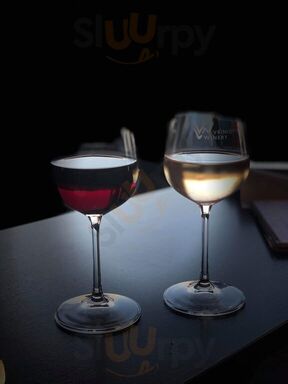 Vriniotis Wine Bar & Vinotheque