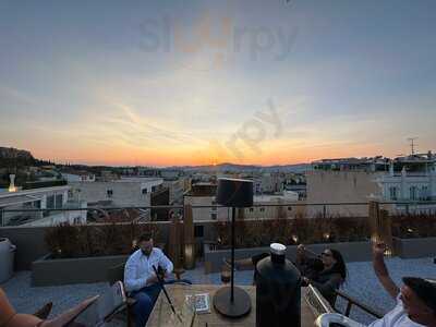 Ermou 18 Beyond The Horizon