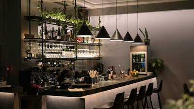 The Artist Ground Floor Wine & Beer