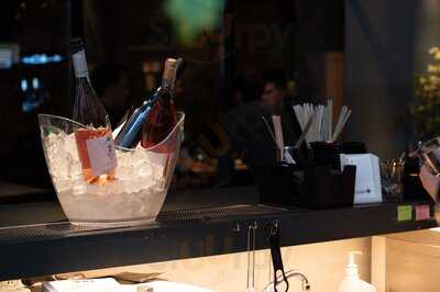 The Artist Ground Floor Wine & Beer