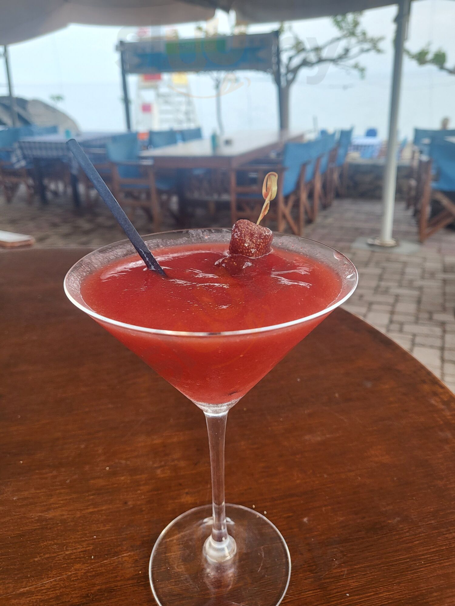 To Kyma Restaurant-café Psakoudia
