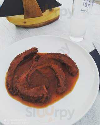 Το Καραβάκι Ταβέρνα