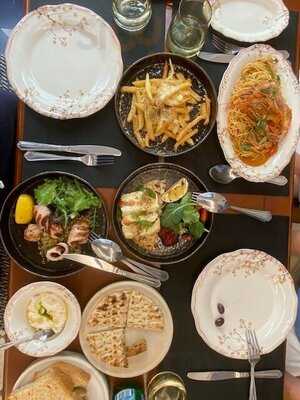 Grande Dame Athenian Tavern