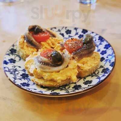 Capitol Καφε Μεζε