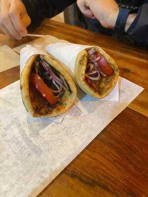 Λευτέρης Ο Πολίτης