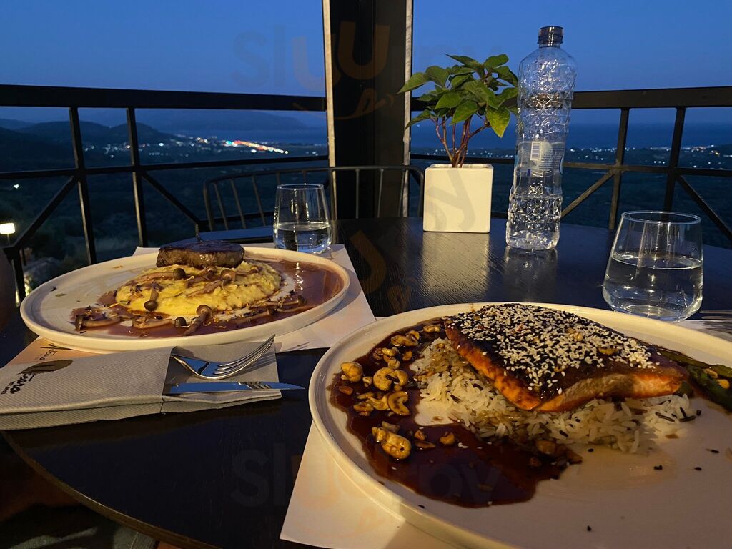 Meteoro Winebar Restaurant Samos