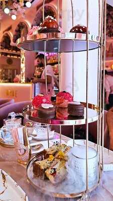 Fairytale Athens Psyrri