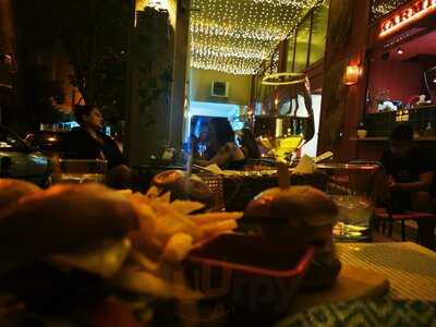 Karminio - All Day Eatery