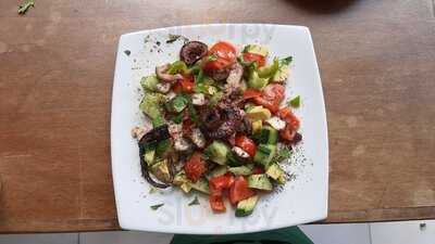 Hopper's Cafe Street Food