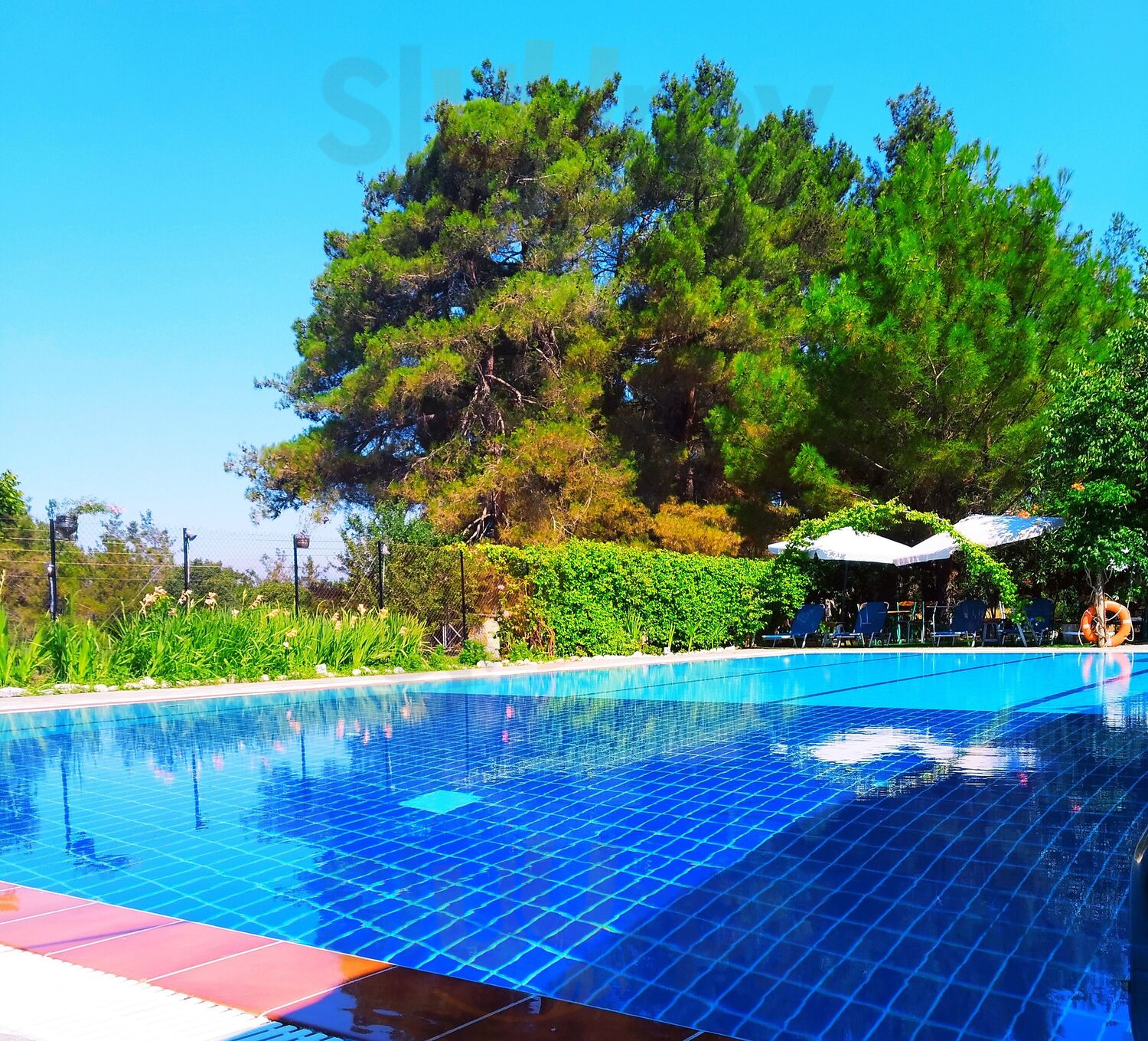 Pisina Club Kourenta