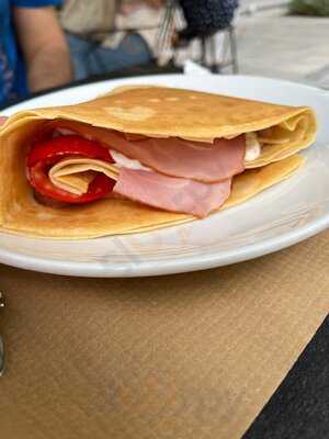 La Crepiere De L'acropole