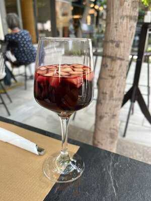 La Crepiere De L'acropole