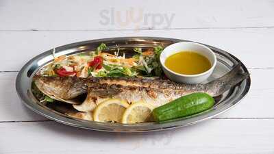 Macao Psaromezedes Seafood