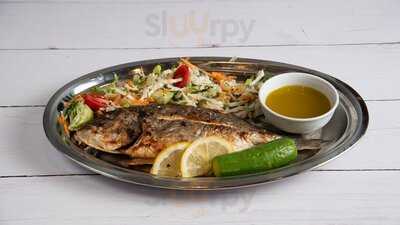 Macao Psaromezedes Seafood