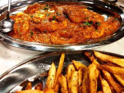 Macao Psaromezedes Seafood