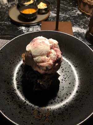 Brown Acropol Rooftop Bar Restaurant