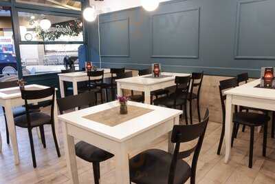 Mεζεδοπωλειο Πολις