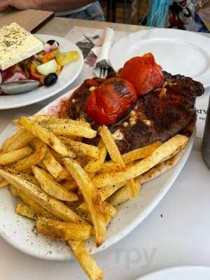 Μπαϊρακτάρης