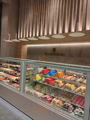 Ζαχαροπλαστεία Καλατζογλου