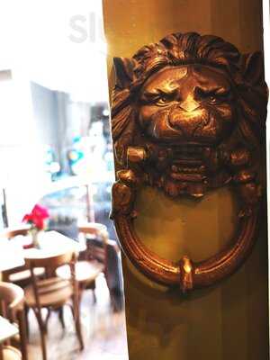 Athina Οινομαγειρείον