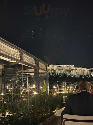 Dolli's Rooftop Restaurant