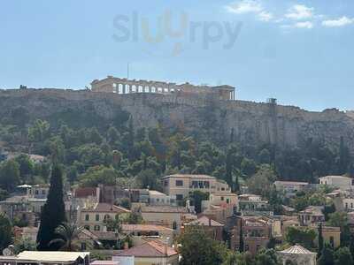 Dolli's Rooftop Restaurant