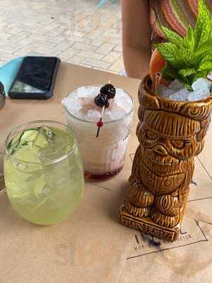 Trágos Montérno Kafeneío