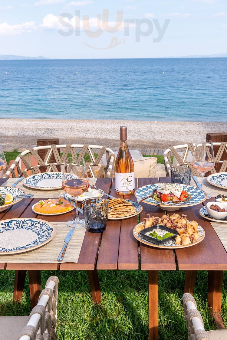 Taverna Restaurant Isla Brown Corinthia