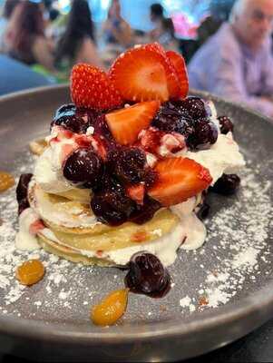 Pierre Bruncherie Cafe