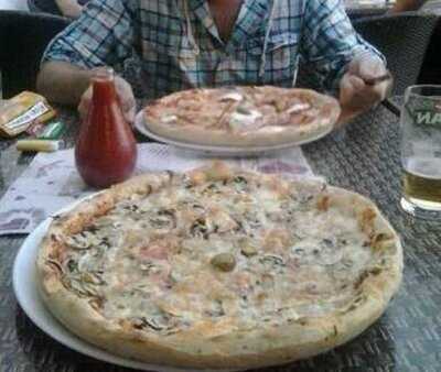 Pizzeria Napoli