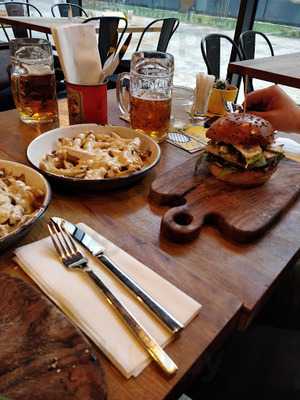 Submarine Burger Radnicka