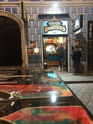 Taquitos Bandidos