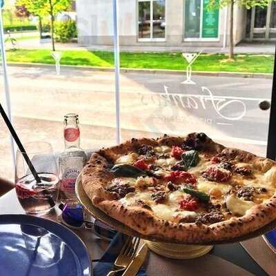 Franko's Pizza & Bar