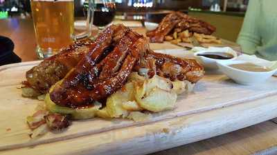 Ozujsko Pub - K Pivovari