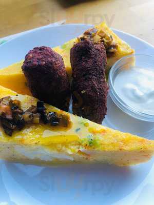 Simple Green, Vegan & Raw Cuisine