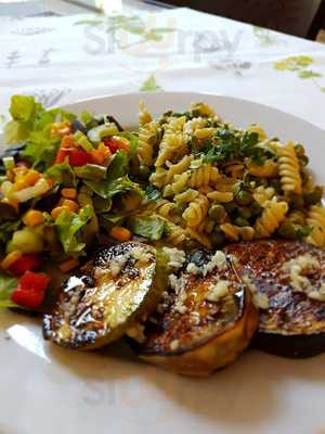 Simple Green, Vegan & Raw Cuisine