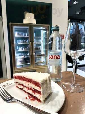 Atrium Coffee And Cakes