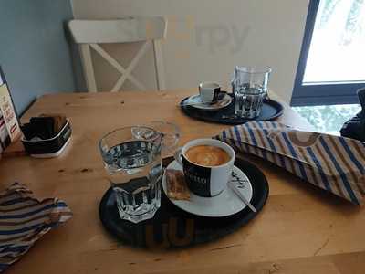 Caffe Bar Raspjevane Kokosi