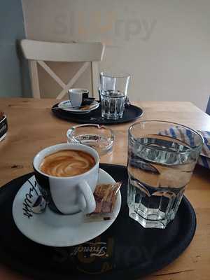 Caffe Bar Raspjevane Kokosi