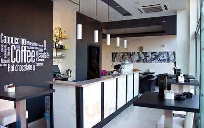 Time Restaurant & Bar