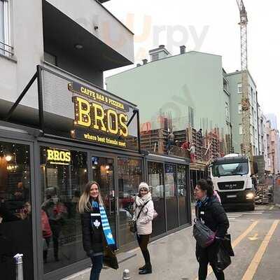 Caffe Bar & Pizzeria Bros