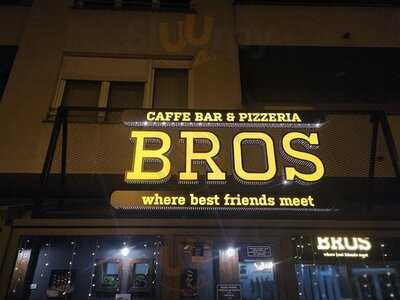 Caffe Bar & Pizzeria Bros