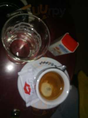 Caffe Bar Darling