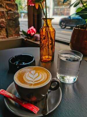 Ambar Bistro & Coffee Bar