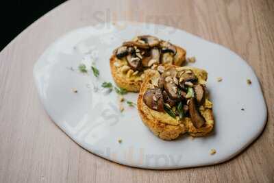 3hugs Vegan Brunch Bar