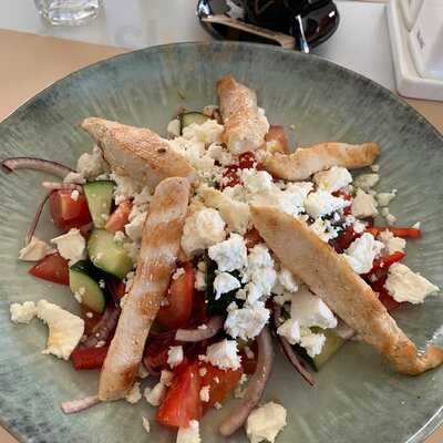 Echo Restaurant & Lounge