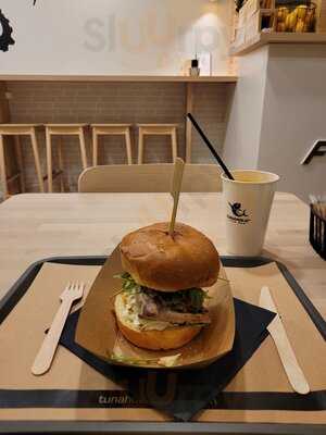 Tunaholic Fish Bar