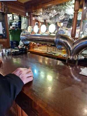 Teacher's Pub Brewery.