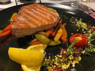 La Banya Restaurant & Beach Bar