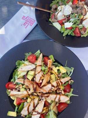 La Banya Restaurant & Beach Bar